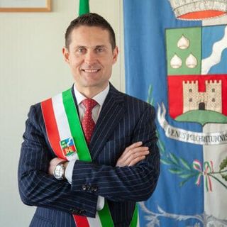 Coronavirus. Troppe persone in giro per Venegono Inferiore: il sindaco chiude i parchi e il cimitero e incrementa i controlli