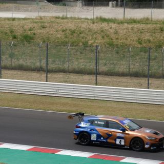 A Misano Adriatico una brusca frenata per la Scuderia di Vergiate. «Ma il campionato è ancora lungo, possiamo recuperare»