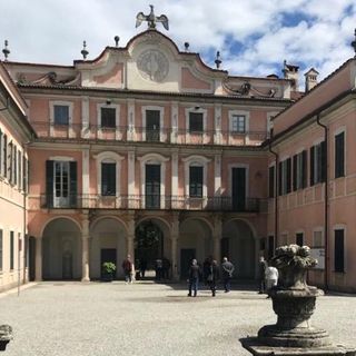 Pubblicato il bando per l'alienazione di otto immobili del Comune di Varese