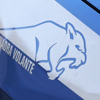 Ubriaco e molesto si scaglia contro la Polizia. Notte movimentata al commissariato di Gallarate