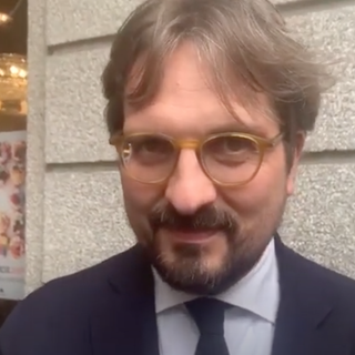 VIDEO - L'assessore Guidesi nel cuore del commercio varesino: «Imprenditori, abbiamo gli strumenti per farvi crescere»