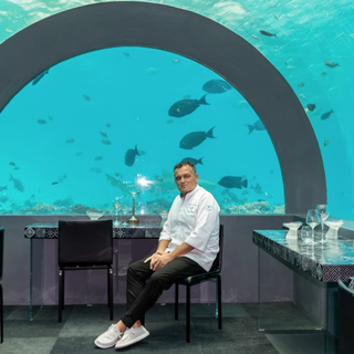 FOTO Dolce Varese e risotto alle Maldive: dentro al paradiso di chef De Ambrosis