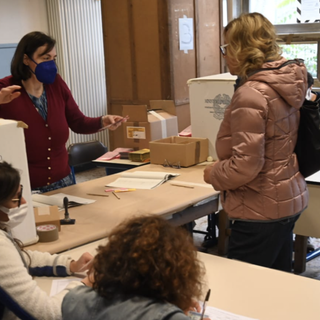 Elezioni, anche in provincia di Varese affluenza in calo: alle 19 ha votato il 56% degli elettori. Italia ferma al 51%