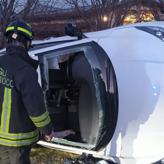 FOTO. Incidente sulla Briantea a Olgiate Comasco: due feriti