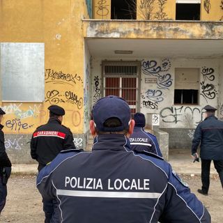 Luino, sgomberato il Ferrotel