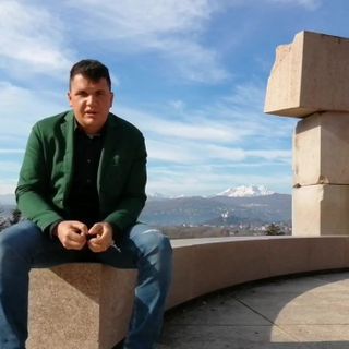 Il sindaco di Taino scrive a Conte e ad Arcuri: «Coinvolgere i Comuni nella vaccinazione di massa contro il Covid» Il sindaco di Taino scrive a Conte e ad Arcuri: «Coinvolgere i Comuni nella vaccinazione di massa contro il Covid»