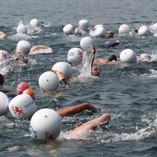 Parte il 5 giugno il Challange Open Water 2021 che farà tappa anche a Monate e a Maccagno