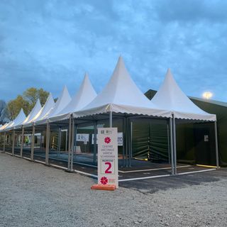 Vaccinazioni. In una settimana somministrate 12 mila dosi tra Schiranna e Rancio Valcuvia