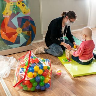 Il Day Center Oncoemetalogico del Del Ponte compie due anni: oltre 10 mila le prestazioni eseguite in favore dei piccoli pazienti Il Day Center Oncoemetalogico del Del Ponte compie due anni: oltre 10 mila le prestazioni eseguite in favore dei piccoli pazienti