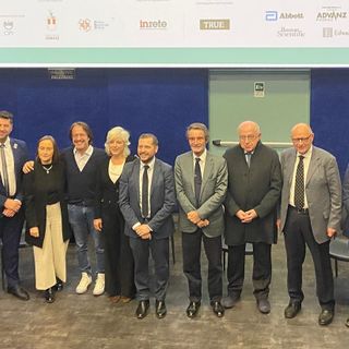 Il road show sulla riforma sanitaria lombarda ha fatto tappa a Varese: «Al centro c'è la medicina territoriale»