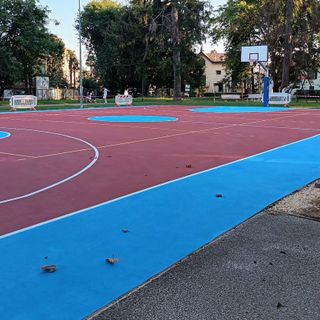 Sabato a Vedano Olona l'inaugurazione del campo da basket al parco Fara Forni