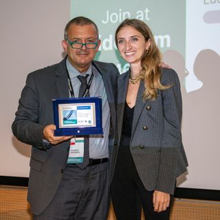 Il professor Massimo Venturini con la specializzanda Carolina Lanza, vincitrice del Premio Best Young Interventional scientific communication