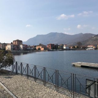 A Porto Ceresio ci si tuffa nell’arte: il calendario degli appuntamenti culturali per il 2022