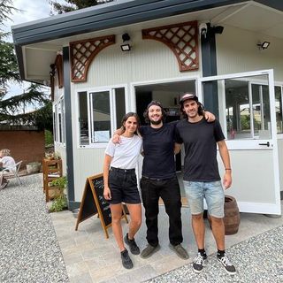 Due ragazzi e quel chiosco al Parco Mantegazza che fa più bella (e buona) Varese. «Menu a chilometro zero e una bevanda solo nostra»
