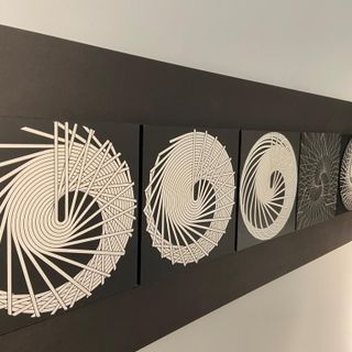 Geometrie, Design, Ambienti: tre firme, tre insiemi che si contengono, tre vite che si toccano alla Fondazione Morandini