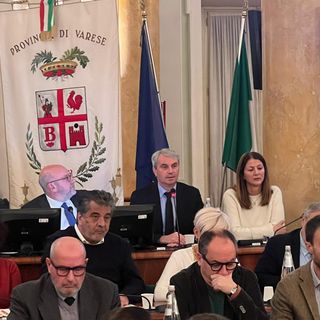 Beko, la mozione Galimberti passa all'unanimità. Ma le scintille della politica non mancano