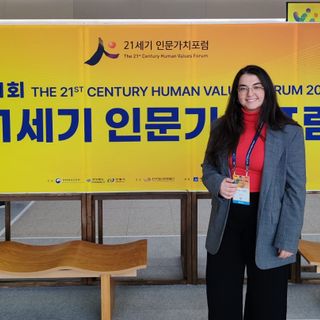 Forum sui valori umani: la consigliera comunale Yildiz in Corea del Sud per presentare l'esperienza varesina Forum sui valori umani: la consigliera comunale Yildiz in Corea del Sud per presentare l'esperienza varesina