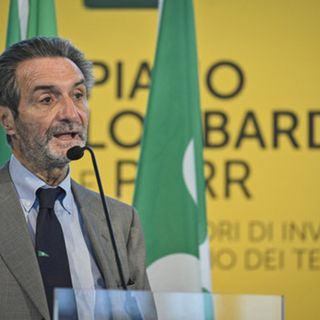 Emergenza profughi, Fontana incontra i sindaci: «Fronte compatto»