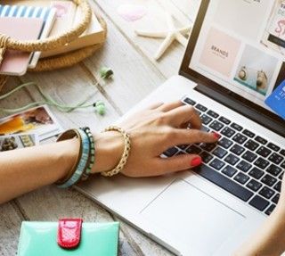 Shopping online: i prodotti più acquistati nel web dagli italiani