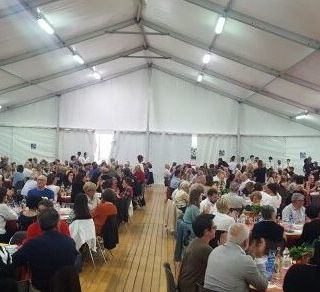 Varese è solidale, manca pochissimo: sabato la cena sotto il tendone della città che ha un cuore