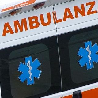 Paura per una bimba di 5 anni investita sul lungolago di Ispra