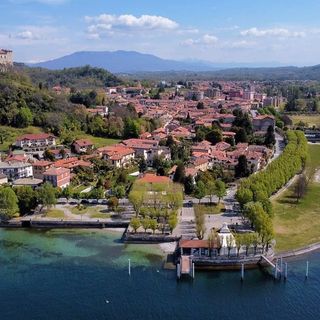 LA VARESE NASCOSTA. La leggenda del mostro del lago Maggiore ad Angera