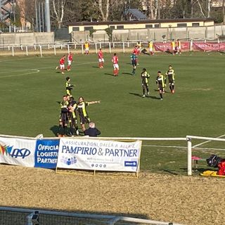 Rigori dati e falliti, espulsioni e finale convulso: il Varese pareggia ad Asti una (brutta) gara da battaglia