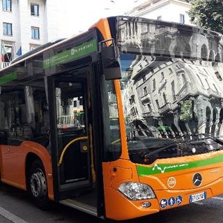 Controlli dei Nas anche sugli autobus di Varese, Autolinee Varesine: «Per ora nessuna traccia di Covid»