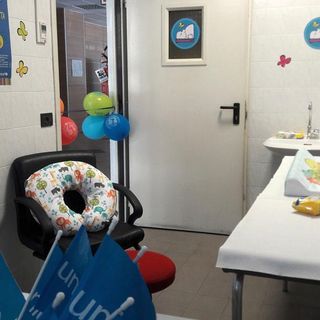 BABY PIT STOP. In comune a Varese arriva la stanza per l'allattamento