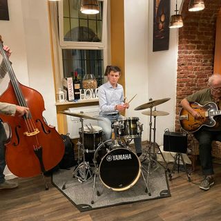 VIDEO e FOTO - Un angolo di New York e Kansas City a Varese con lo Swing Jazz de Al Vicolino