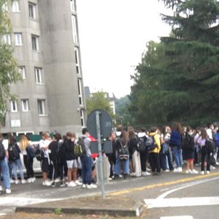 «Il GalimbertiBus rispetta le norme anti-covid, mentre i nostri figli rischiano ogni giorno»