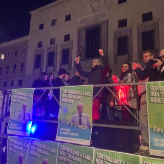 VIDEO - Galimberti chiude in piazza Monte Grappa: «Varese non deve tornare indietro. Martedì mattina noi al lavoro»