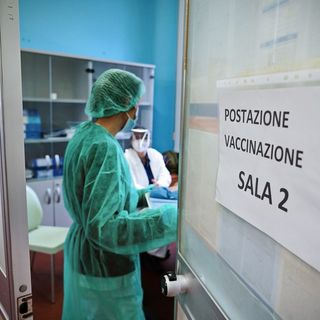 Vaccino anti-Covid: in Lombardia parte la terza fase