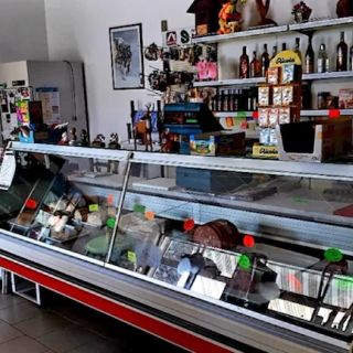 Veddasca, il negozio di alimentari non chiuderà