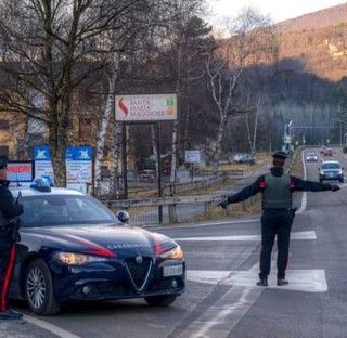 Danneggiava gli autovelox sulla statale: denunciato il &quot;Fleximan&quot; del Vco