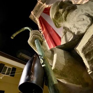 Oggi il rito di Falò e bigliettini, primo desiderio già realizzato: Sant'Antonio ritrova la campanella rubata dai ladri un anno fa