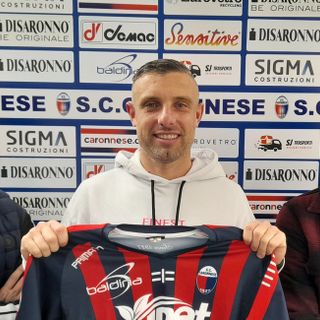 Da sinistra i neo acquisti della Caronnese Braidich, Nossa e Piraccini