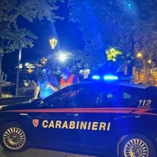 Un’altra rissa in stazione a Laveno, coinvolti diversi uomini. Indagano i carabinieri