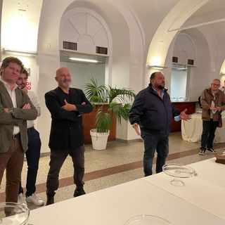 Stefano Chiodaroli show per la chiusura di campagna elettorale di “Per una grande Varese” Stefano Chiodaroli show per la chiusura di campagna elettorale di “Per una grande Varese”