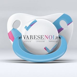 Prosegue la tradizionale iniziativa: il 'primo ciuccio' ai nati il 1° gennaio lo regalano Varesenoi.it e IlBustese.it