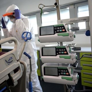 Covid-19, in Italia oggi 16.308 nuovi casi. Veneto +3.834, Lombardia +1.944, Emilia +1.641