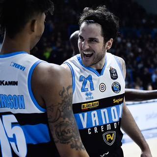 Varese, terzo annuncio: ecco De Vico. «Il pubblico biancorosso è caldissimo, non vedo l'ora...»