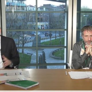 Gli assessori Gallera e Caparini durante il punto stampa di oggi