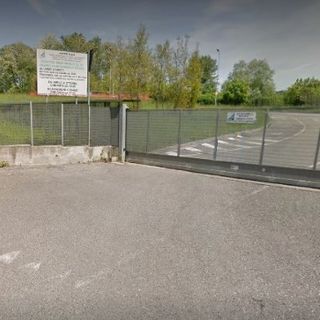 Varese, riapre il centro raccolta rifiuti di via dell'Ecologia: previsti mascherina e accessi scaglionati