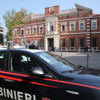 Malgesso, un arresto per rapina Malgesso, un arresto per rapina