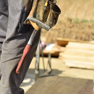 Il paradosso del boom dell'edilizia in Lombardia e nel Varesotto: c'è tanto lavoro ma manca personale