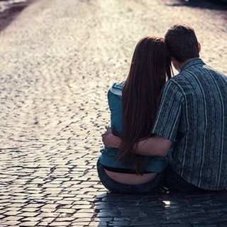 LO SPILLO. Posso andare dalla ragazza o dal ragazzo? Dipende dal giornale che leggi