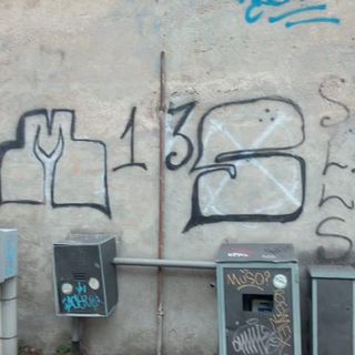 Degrado via Como, Pinti (Lega): «Graffito MS13 da cancellare. Non sottovalutare rischio gang»
