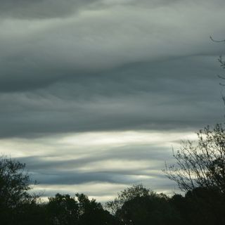 Per il bel tempo dovremo aspettare fino a lunedì. Le previsioni del weekend