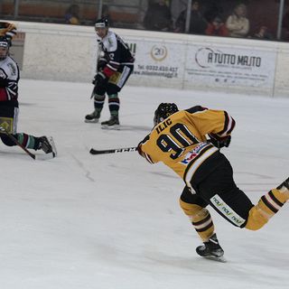 HOCKEY. La società giallonera conferma il "mastino" Ilic, simbolo di lotta e purezza